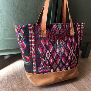 Nena & Co. Multicolor Geometric Woven Tote with Tan Leather
